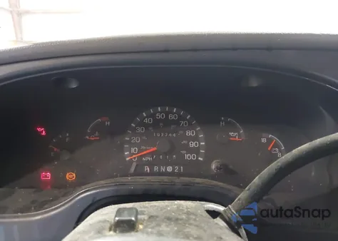 2002 Ford E-350 Super Duty Xl/Xlt из США, поврежденный, VIN 1FBSS31L92HB13757